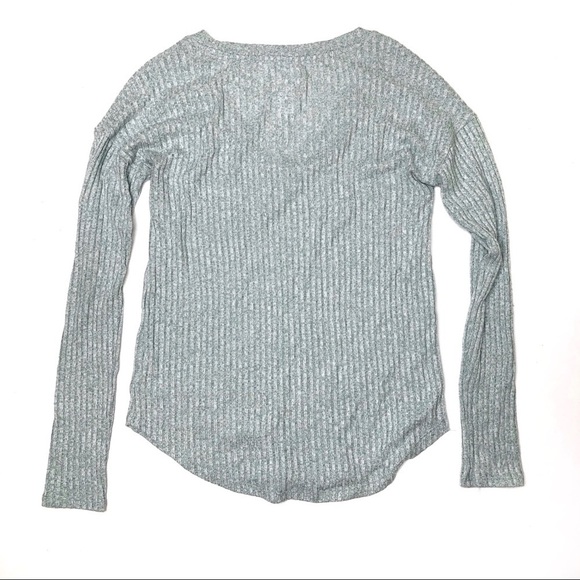 AEO Soft and Sexy Ribbed V Neck Top Sage Green XS - Picture 5 of 6